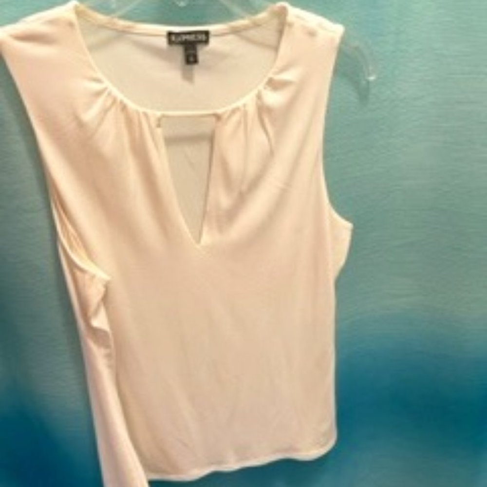Express Sleeveless Top with Keyhole Cut in Front